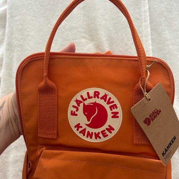 Kånken Mini Orange Backpack - Picture 4 of 8